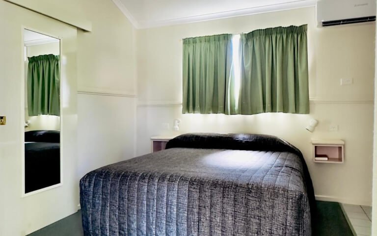 Queen Disabled Room